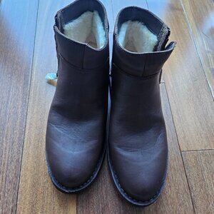 UGG Brown Ankle Boots with Cream Lining